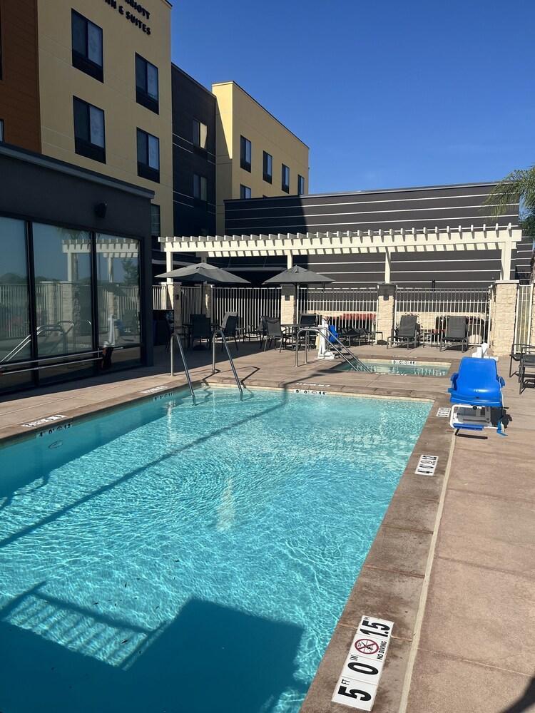 Fairfield Inn & Suites By Marriott Menifee Bagian luar foto